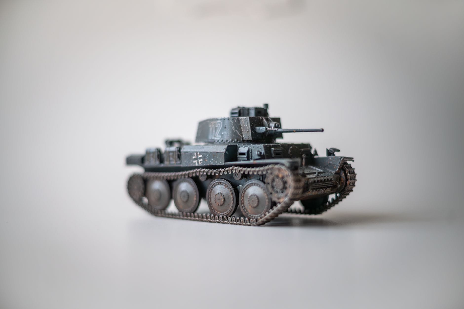 Model czołgu Panzer z II wojny światowej w dużym zbliżeniu